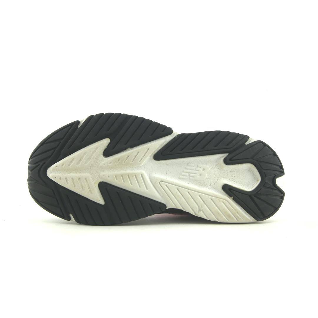 New Balance Rave Run V2