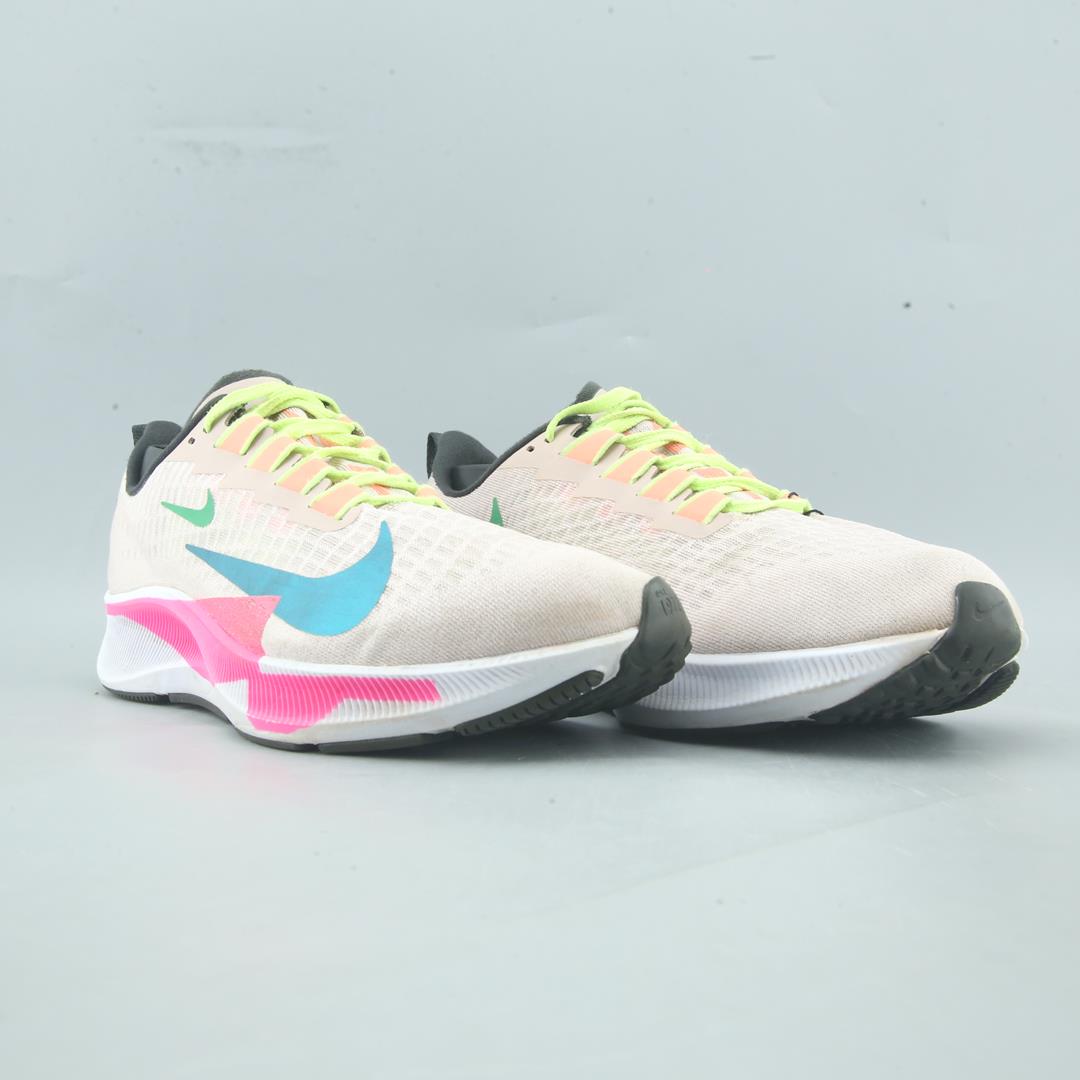 Nike Air Zoom Pegasus 37