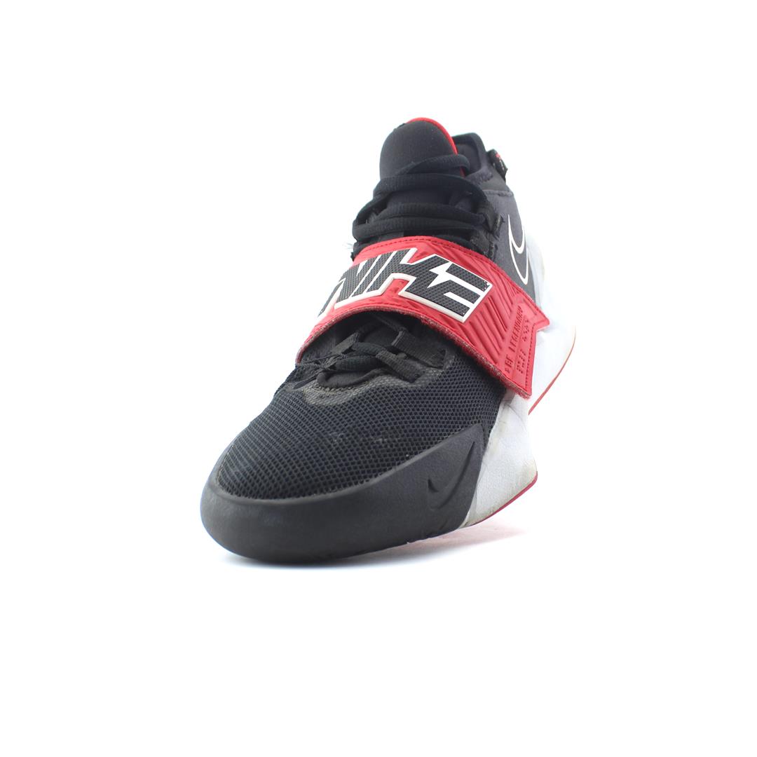 Nike Future Court 3