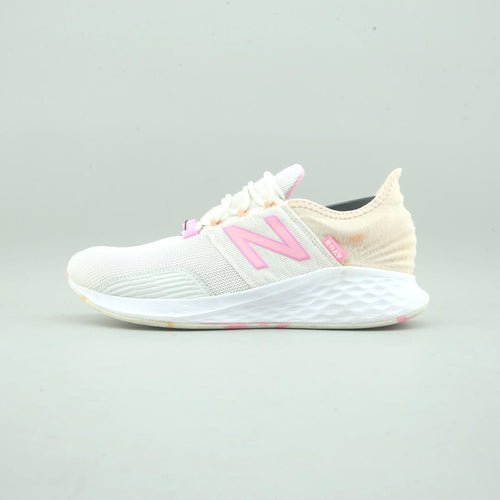 New Balance Fresh Foam Roav