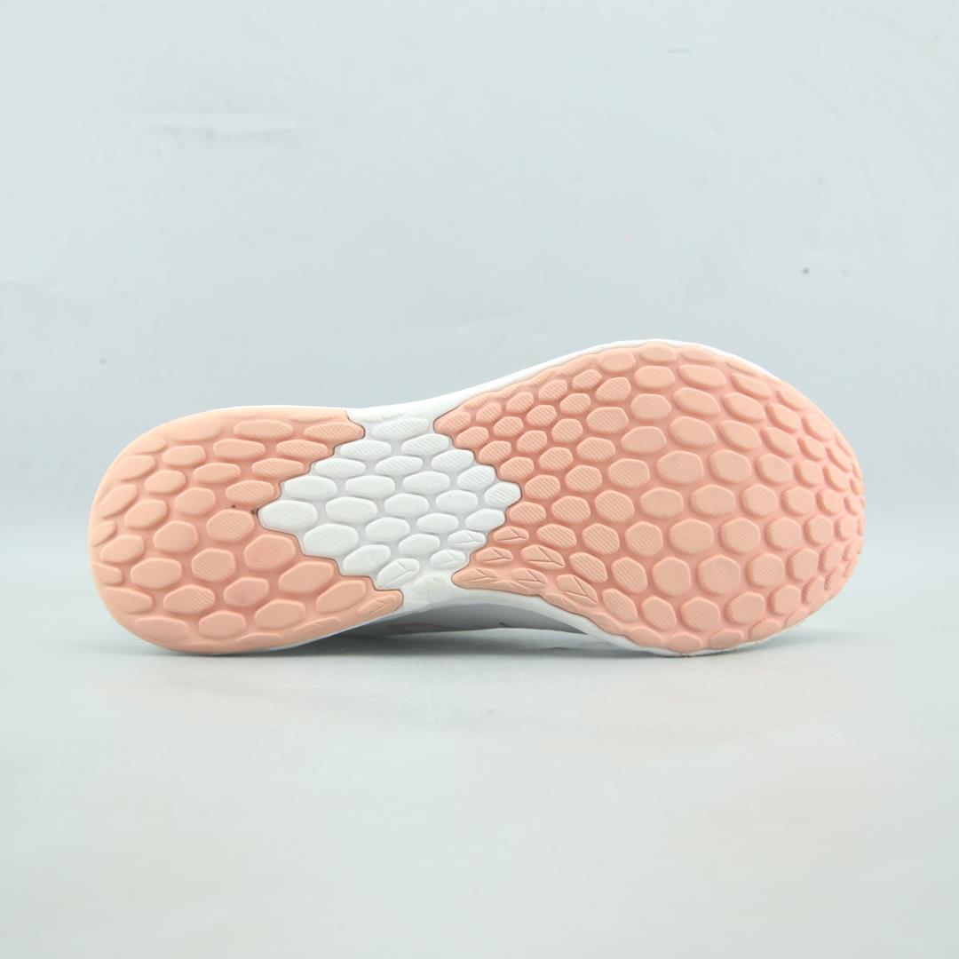 New Balance Fresh Foam 76T V1