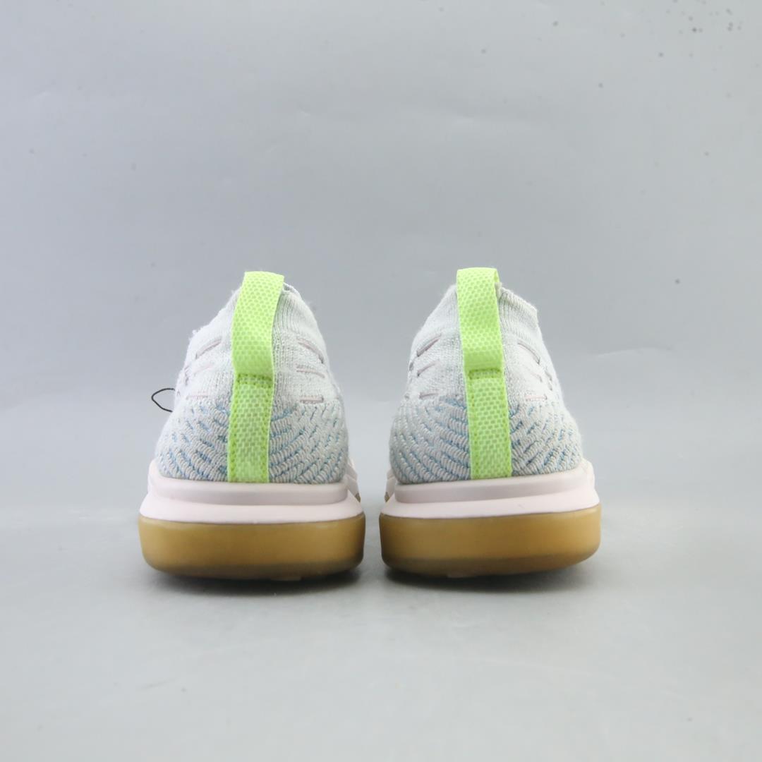 Nike Air Zoom Fearless Flyknit Warm Feminino