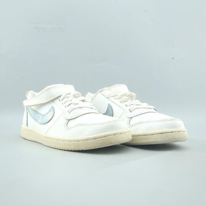 Nike Court Borough Low