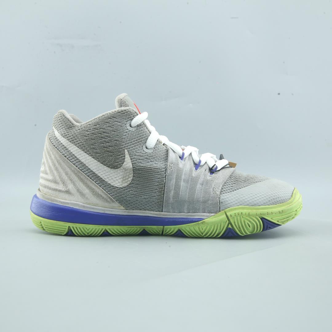 Nike Kyrie 5