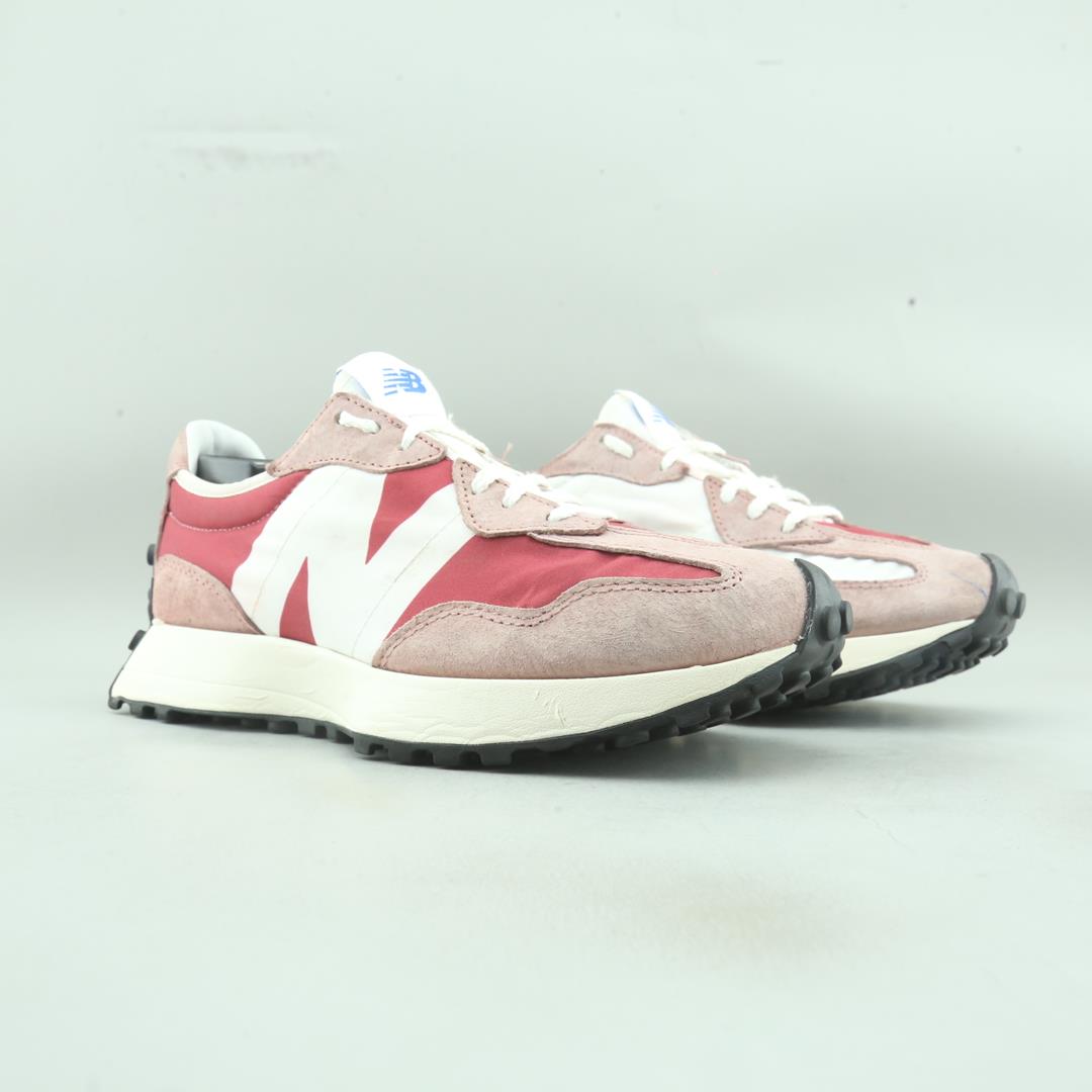 New Balance 327