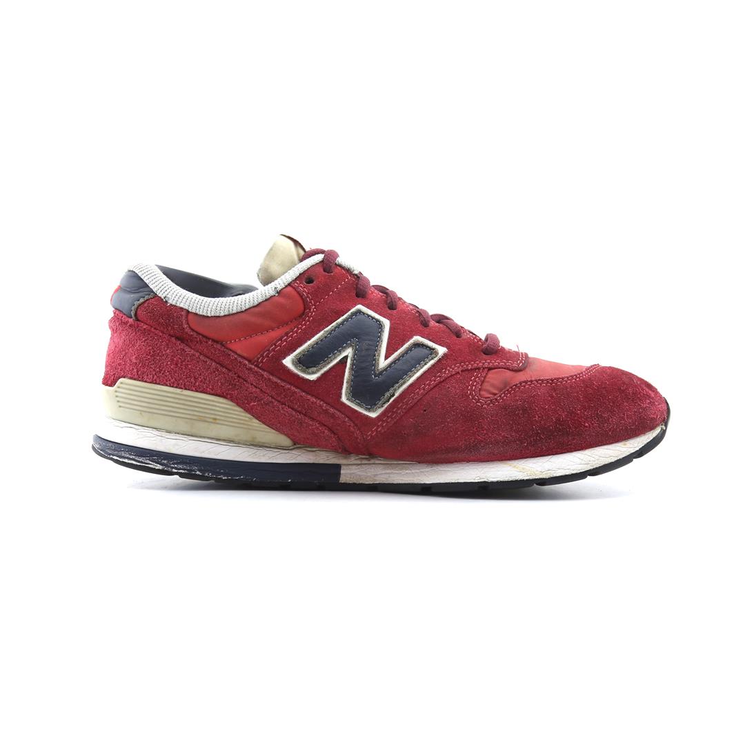 New Balance 996