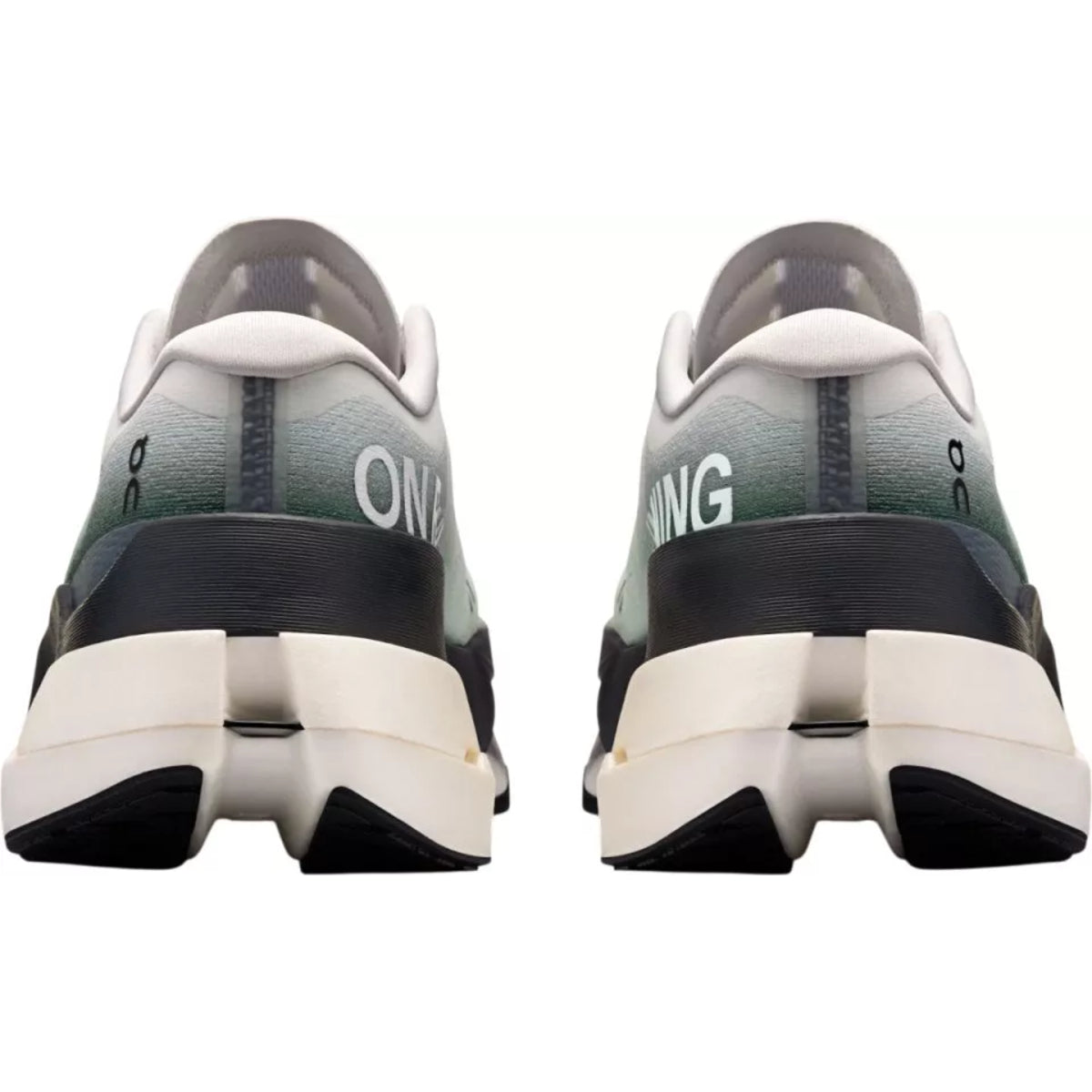 On Running Cloudboom Max White Black